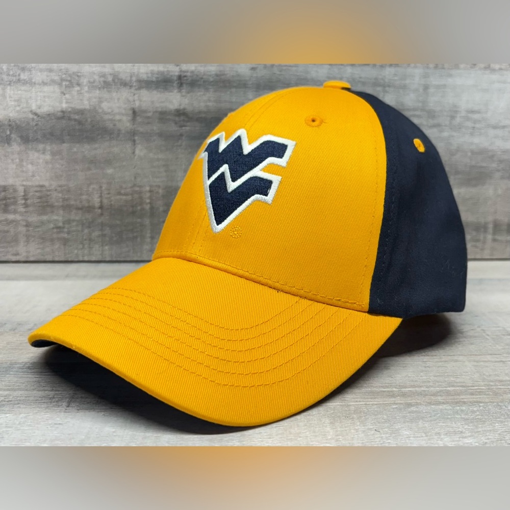 NWOT West Virginia Mountaineers StrapBack Hat NCAA